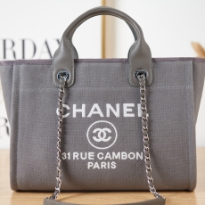 Chanel Shopping Bag